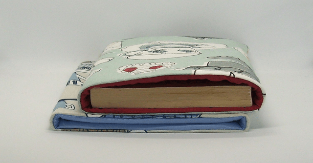 Afternoon Tea Padded Book Sleeve, Midi Sized Cotton Book Protector, Foam padded Book Pouch, Medium Book Sleeve, iPad sleeve