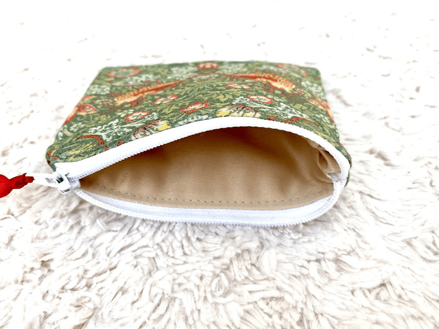 William Morris "Strawberry Thief" Coin and Card Purse