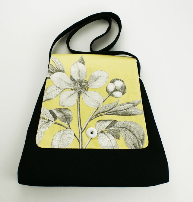 Unique Handmade Linen Shoulder Handbag; Flower Pattern Shoulder Strap Bag; 60s Handbag; Retro Shoulder Bag; 70s Linen Shoulder Bag, Boho Bag Active