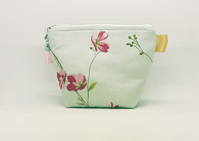 Satin & Silk Make-up / Cosmetics / Travel Bag